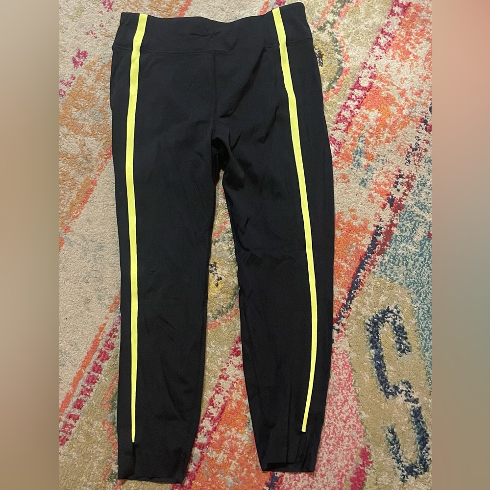 Zyia Leggings